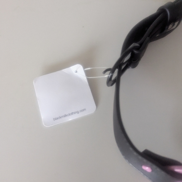 XS/S NWT Blackmilk Heart Belt - Picture 5 of 8